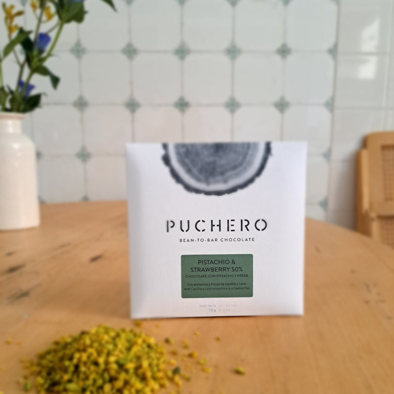 Puchero Chocolate | Pistachio & Strawberry 50%